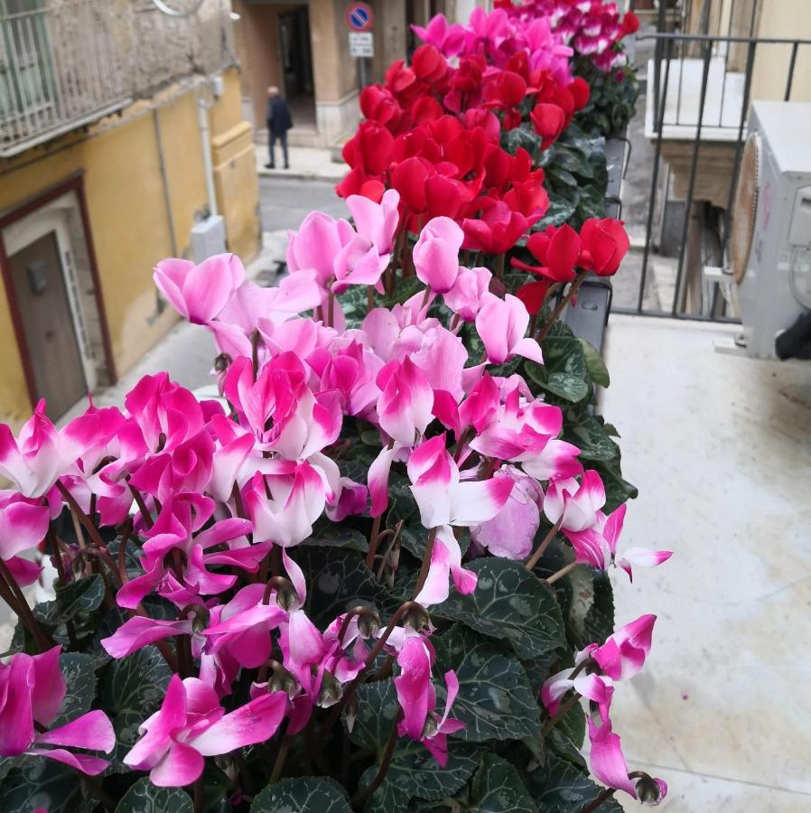 Palazzo Gioffre Gela Exterior foto